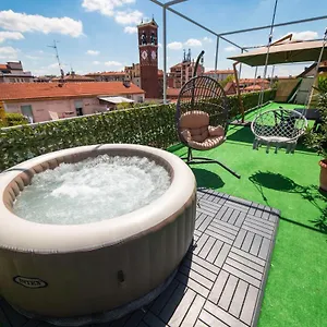spazioso-appartamento-con-terrazzo-bocconi-iulm-naba.italymilanhotels.net/