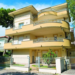 residenza-raggio.emilia-romagnahotels.net/